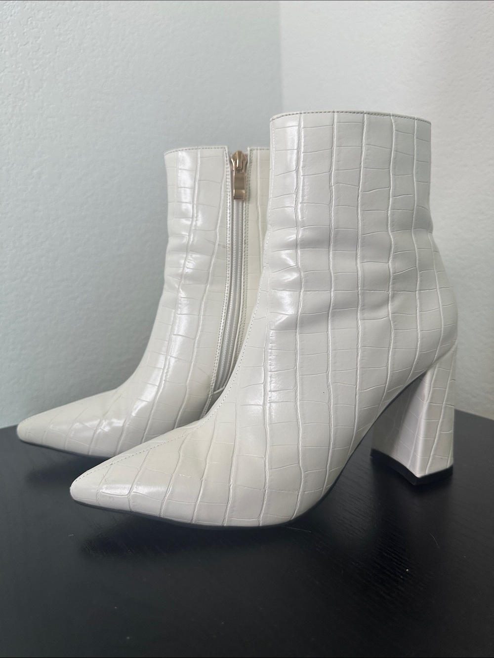 Women's Cream Croc-Embossed Pointed Toe Ankle Boots